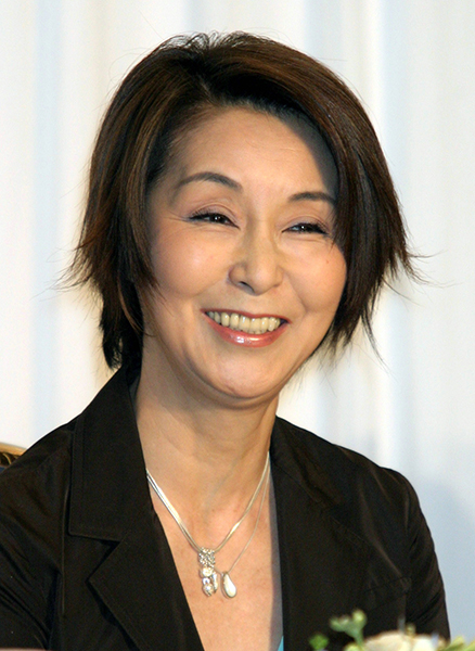 野際陽子の死因と葬儀はいつ 娘 真瀬樹里や元旦那の千葉真一の反応は
